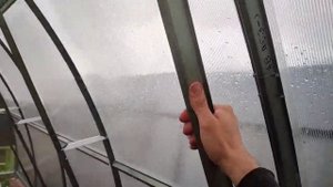 ОБЗОР ТЕПЛИЦЫ СТРЕЛКА ОТ КОМПАНИИ "ВОЛЯ". САМОДЕЛЬНЫЕ ГРЯДКИ.