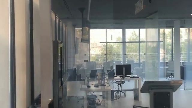 Установка смарт перегородки в офис смотреть онлайн