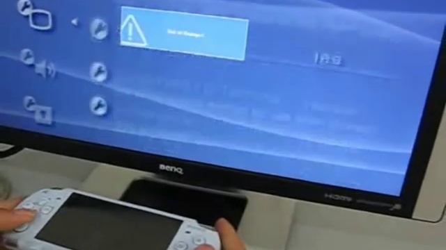 PSP Lite/Slim played on a VGA PC Monitor смотреть онлайн