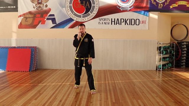 Чой Кван До. Тренировка №3. Школа боевых искусств Демида Момота. Тренер - Евгений Леонов. смотреть онлайн