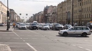 Московский вокзал. Летом. Такси.