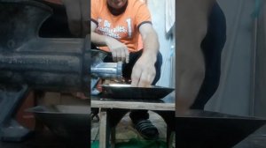 Помол солода в домашних условиях при помощи механической мясорубки