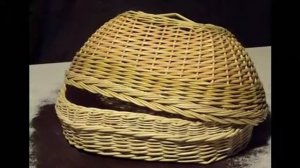 Искусные поделки из лозы
