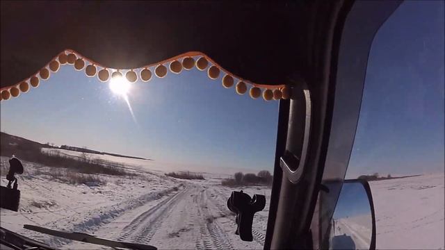 TOYOTA DYNA 4X4. Поездка за дровами смотреть онлайн