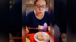 Мукбанг Ужин с мужем/Мне холодец, а ему Манты
