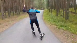 Лыжероллеры на разливе.