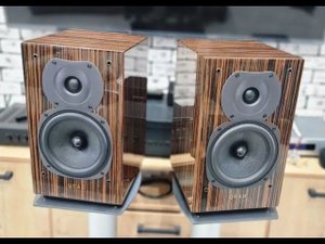 Краткий обзор и пример звучания Quad 12L2 + NAD C-375BEE + GUSTARD X18