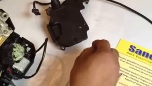Mercedes C Class W203 Door Lock Actuator Repair