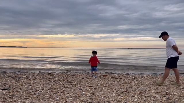 Living in New York | Filipino food Market, Macbook Pro 14” unboxing, another day at the beach смотреть онлайн