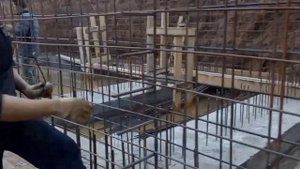 вязка арматуры стен / как вязать стены / армирование вертикальных конструкций