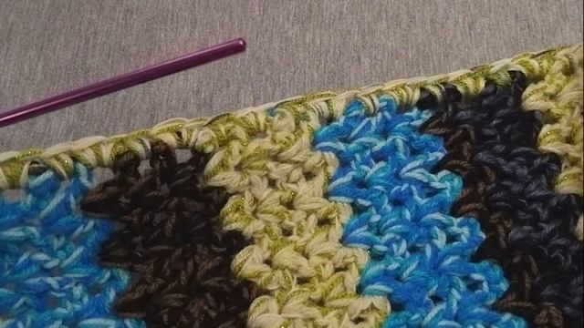 Очень ЛЕГКИЙ узор. Квадратная СИДУШКА из ОСТАТКОВ пряжи. Вязание КРЮЧКОМ.
