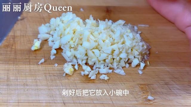 我家五花肉從不紅燒，加一棵白菜，不用燉不用炒，年夜飯吃著真香，【麗麗廚房】，#白菜卷肉料理食譜，#白菜卷肉，#白菜卷肉的做法