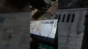 Как припаять AUX кабель к магнитоле место гнезда