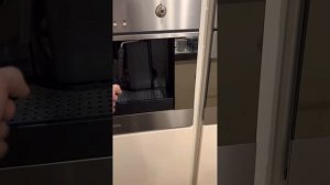 Чистка от накипи, встраиваемая кофемашина smeg