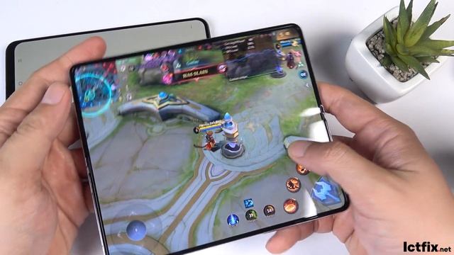 Samsung Galaxy Z Fold 5 Mobile Legends Gaming Test | Snapdragon 8 Gen 2 For Galaxy, 120Hz Display