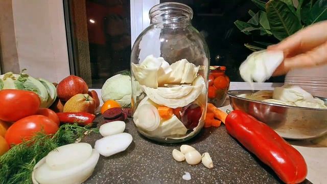 Капуста за миллион или миллион за капусту?#смачно #капуста #маринованнаякапуста