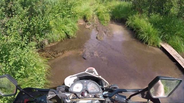 Экстремальный прохват на р.Рогатка, XLR 250, SEROW 225, и китайцы! смотреть онлайн