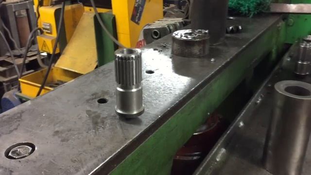 Нарезка шлицов варварским способом смотреть онлайн