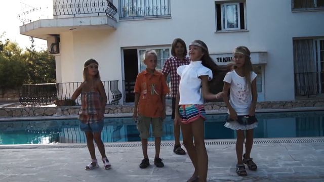 Дети Русского Квартала на Северном Кипре... смотреть онлайн