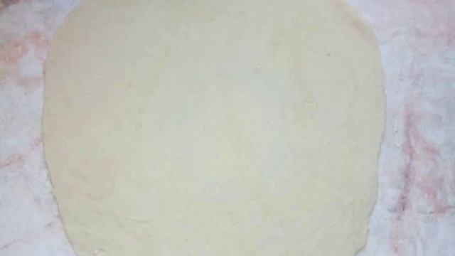 Луковый пирог, вкусно)Пирог с плавленными сырками и луком, oчень нежное тесто и вкусная начинка