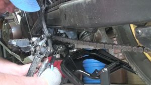 Honda CRF1100 Africa Twin Adventure Sports 2020  Устанавливаем центральную подножку