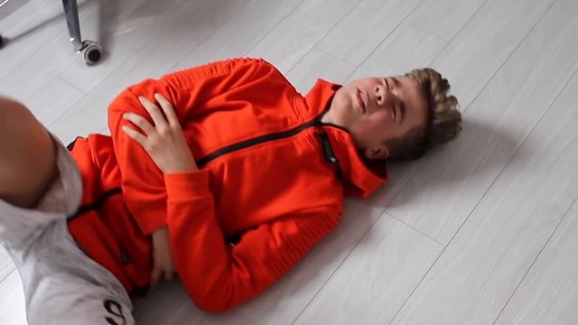 Обсыпало ПРЫЩАМИ перед СВИДАНИЕМ!!! смотреть онлайн