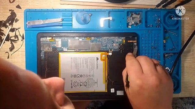 Заміна дисплею на планшеті Huawei media pad T5#заменадисплея