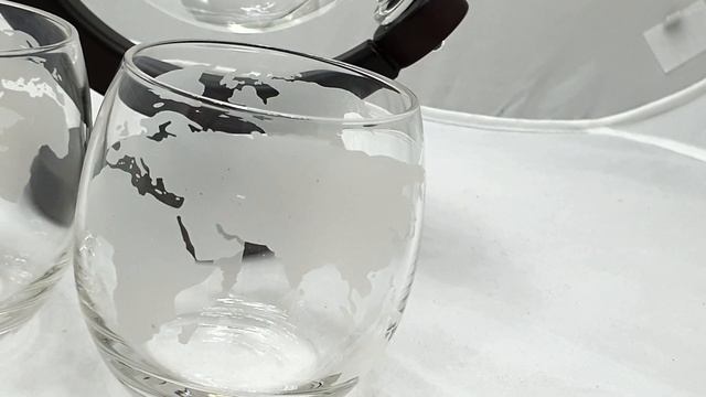 Декантер с кораблем. Графин "Глобус" с двумя бокалами обзор. смотреть онлайн