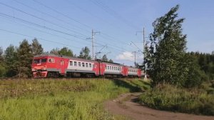 Электропоезд ЭТ2М-103, станция Павлово-на-Неве