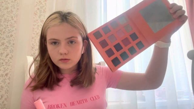 Делаю свой повседневный макияж ?? смотреть онлайн