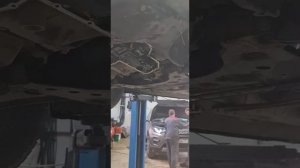 замена масла вариатора
Nissan tiida latio HR15
праварукая