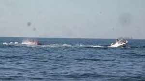 Катаемся на плюшке в Голубицкой (Азовское море)