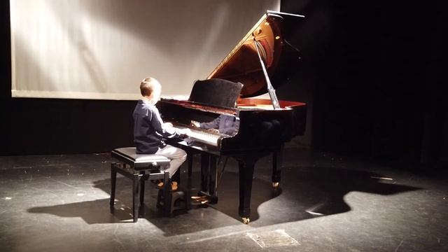 A. Gedike, Coelhinho. Гедике - Заинька смотреть онлайн