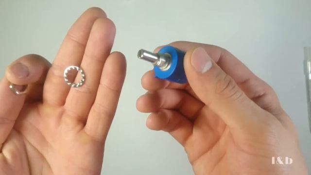 Многооборотный потенциометр на 10 кОм (10 полных оборотов) смотреть онлайн