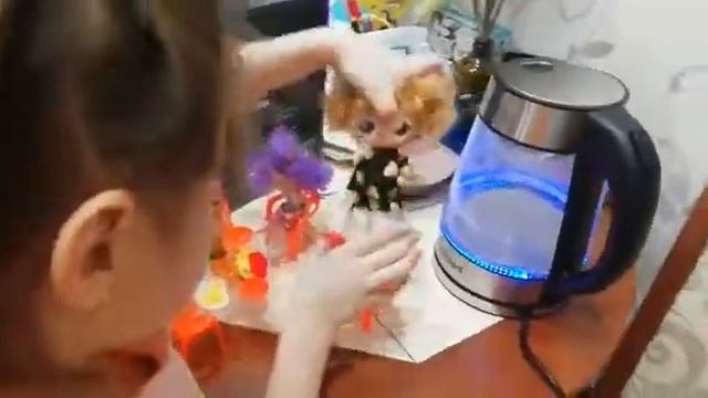 Как ребенку заварить чай. Обзор чайника Kitfort KT-6118 смотреть онлайн