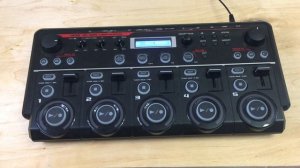 РАСПАКОВКА Boss RC-505. ПРОСТОЙ И ПОНЯТНЫЙ ЛУПЕР!