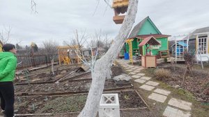 Отрывок из хроники. Беседую с соседкой. Начало апреля 2024 года.