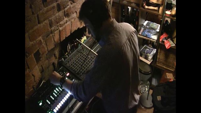 Peaks / Precious Ritual Remix смотреть онлайн