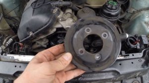 BMW E46 M54 не греет печка ! Замена помпы и термостата ! Ч3