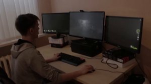 Как из трёх мониторов сделать один?