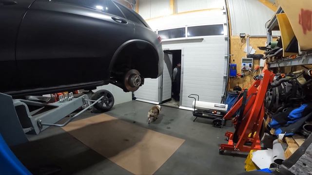 WYLD - GLC43 AMG | Tief und Breit смотреть онлайн