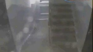 Хулиганы разбили видеокамеру