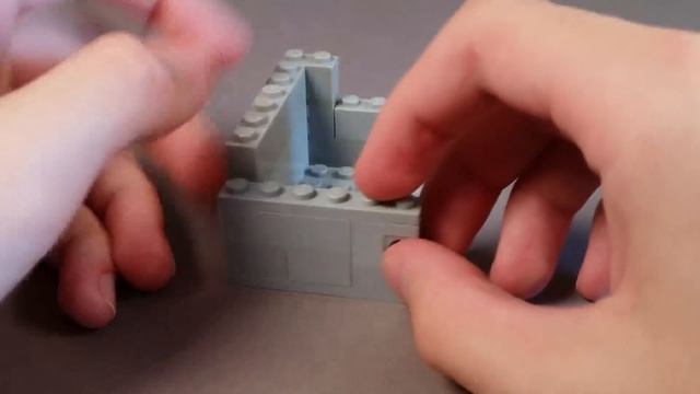 Собираем Бронированный Сейф из Лего смотреть онлайн