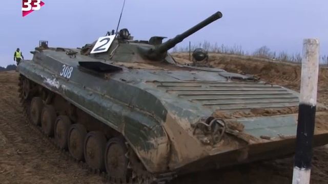 В 467 окружном учебном центре курсанты сдают экзамены смотреть онлайн