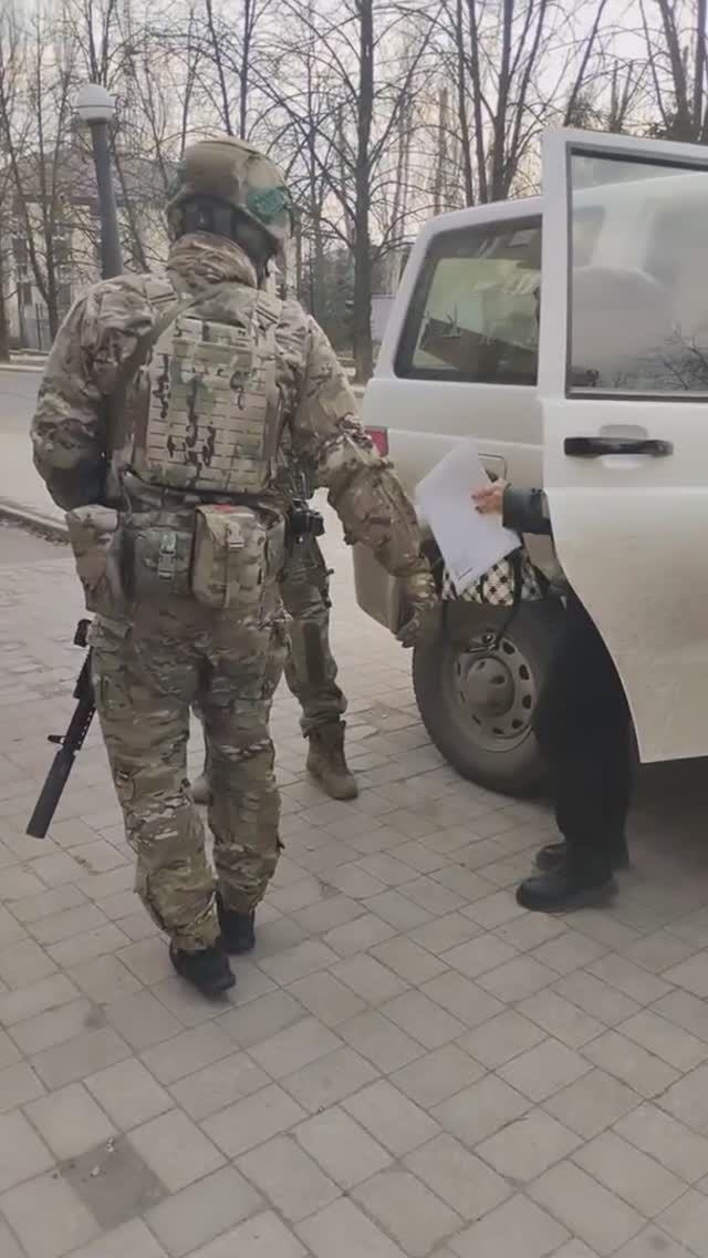 ❗⚡Двух жителей Мариуполя задержали по подозрению в публичном оправдании терроризма