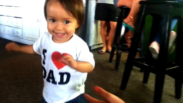 Първи стъпки на Ивон смотреть онлайн