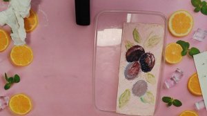 Фрагменты работы по росписи шоколада