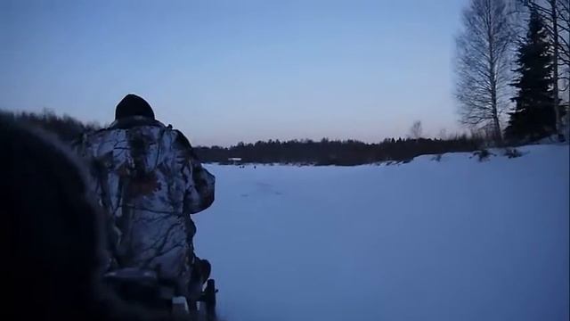Зимняя рыбалка По реке на мопедах Снегоход Рыбинка Сить смотреть онлайн