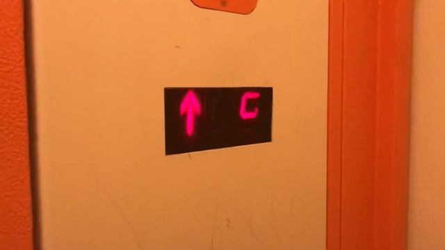 Электрические лифты V=1 и/с. Грузоподъёмность 400кг. КМЗ 2016 года и Мослифт 2013 года. (87) смотреть онлайн