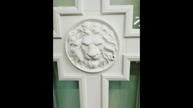 Лучшая в своем классе входная дверь со стеклом для загородного дома. Заказав ее вы не пожалеете. смотреть онлайн